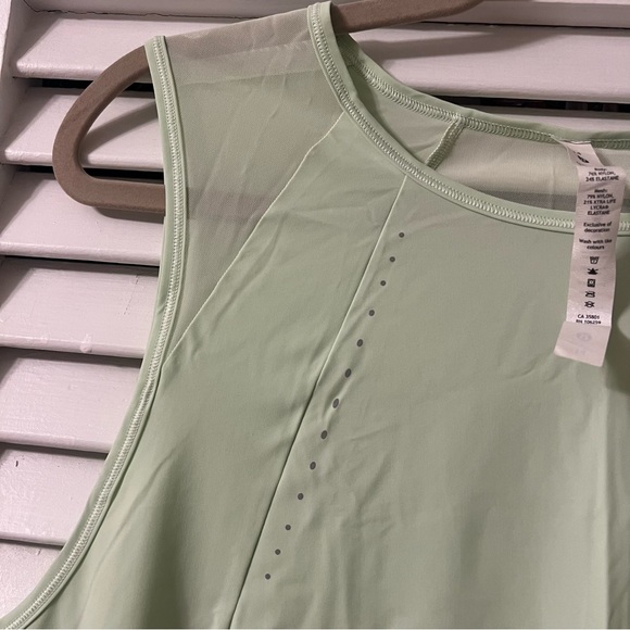 Lululemon Athletica Green Crop Tank Top - Picture 4 of 8